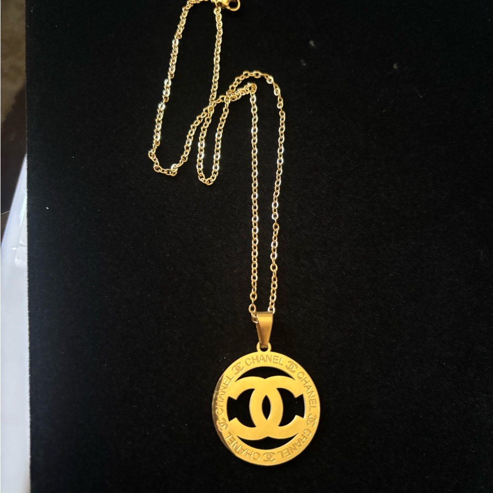 Stainless steel Necklace - Picture 4 of 4